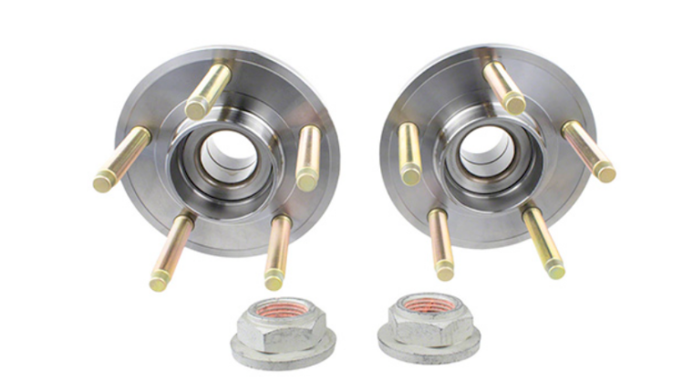 ARP 2005-2014 Mustang V6 / Boss / GT / Shelby GT500 Hub Kit With ARP Studs