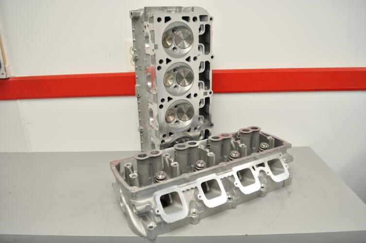 Livernois Motorsports CHRYSLER 5.7L HEMI PRO SERIES HEADS